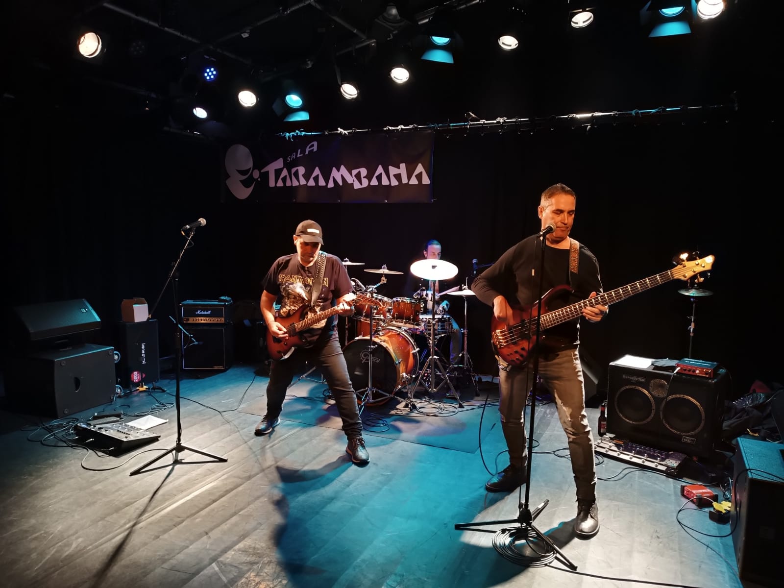 Os presentamos nuestro nuevo vídeo 'Tipo duro'